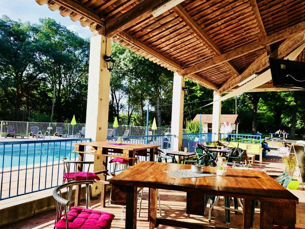 Hotel Oh! Campings- Le Lion Ardeche Bourg-Saint-Andéol Zewnętrze zdjęcie